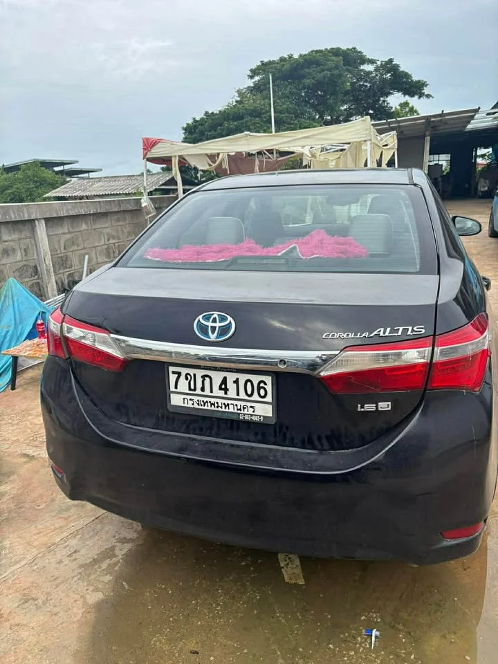 2014 Toyota Corolla Altis XI (E170) 3