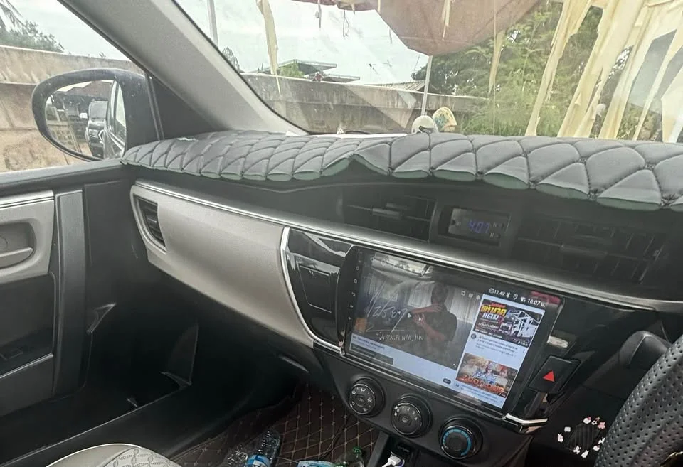2014 Toyota Corolla Altis XI (E170) 2