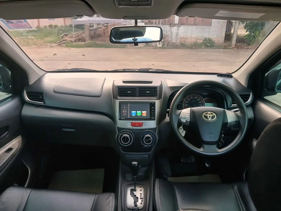 2014 Toyota Avanza II 3