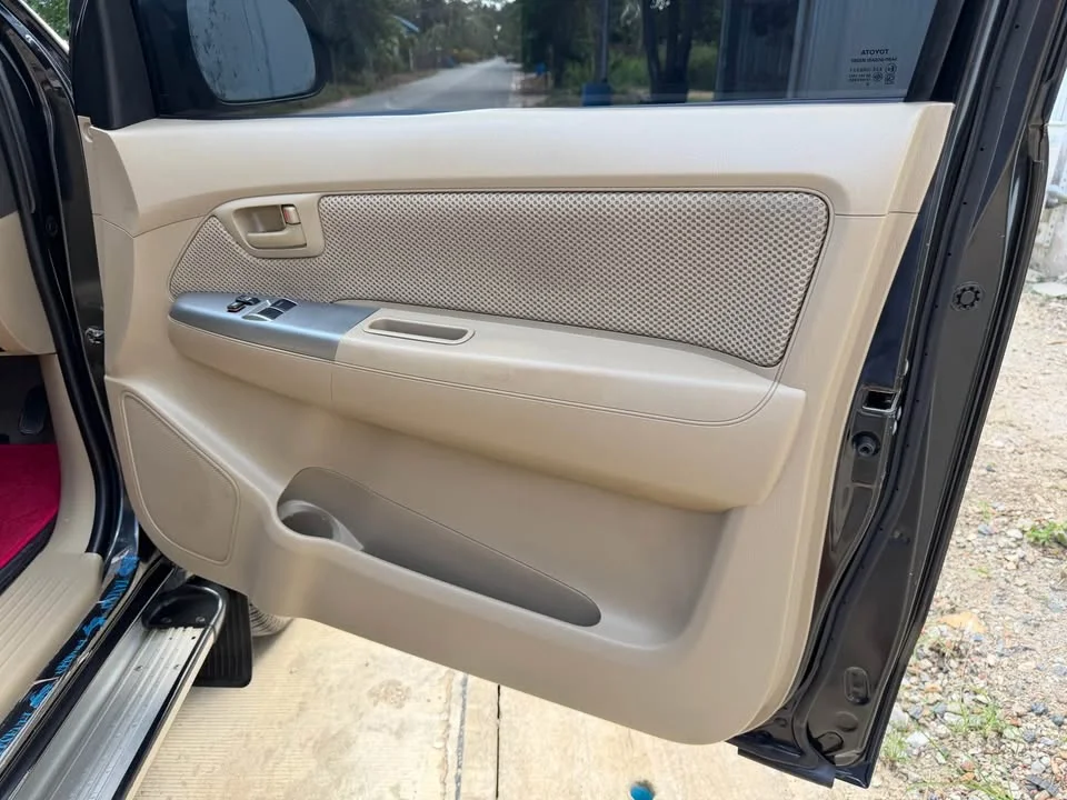 2012 Toyota Hilux VII 3