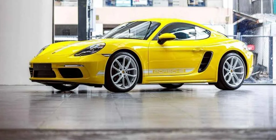 2024 Porsche 718 Boxster and Cayman IV 3