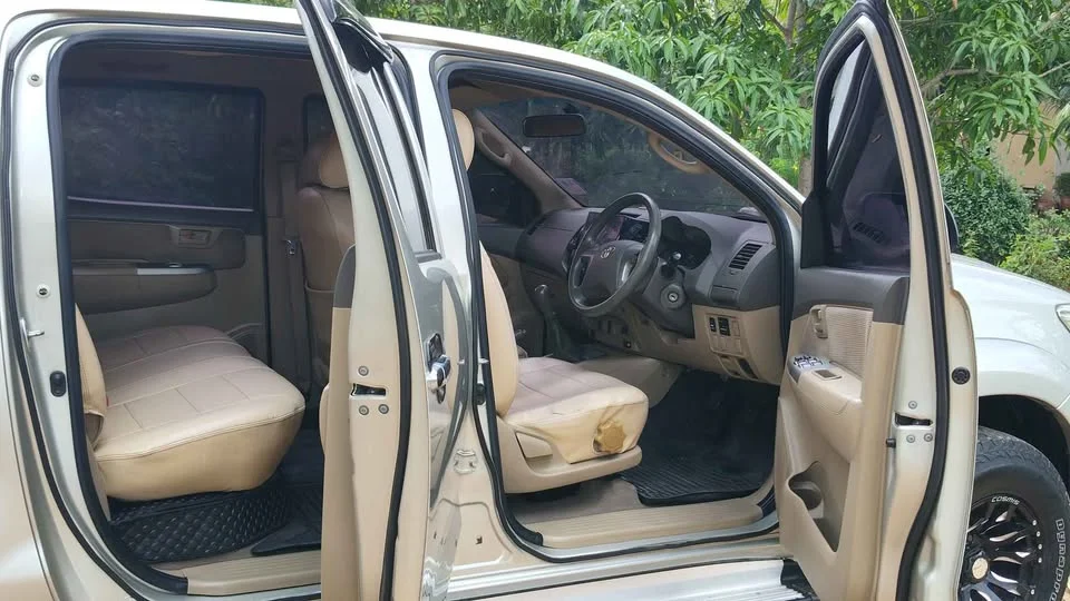 2012 Toyota Hilux VII 3