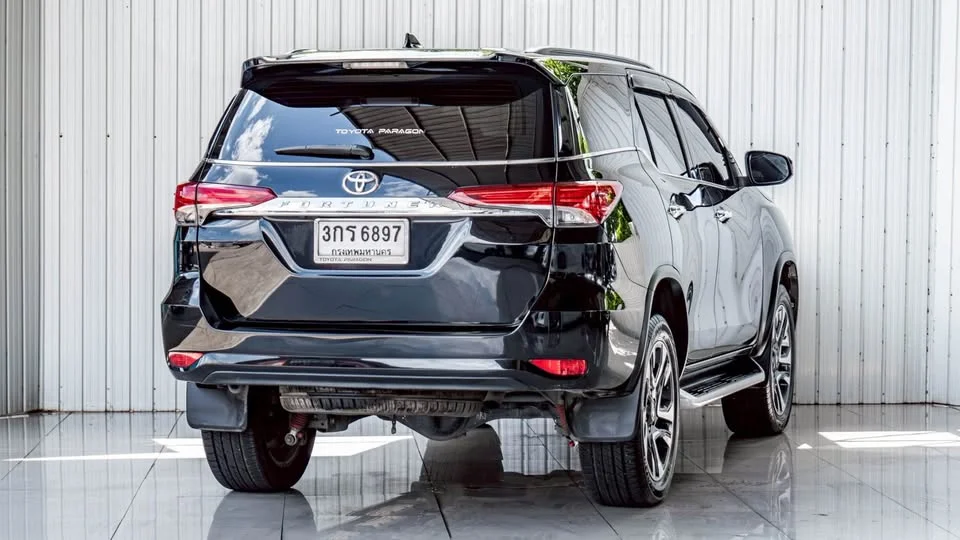 2019 Toyota Fortuner II 2