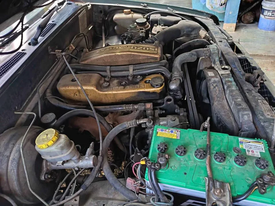 Isuzu TFR III 3