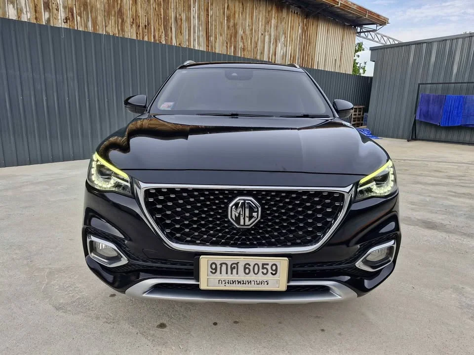 2020 MG HS 2