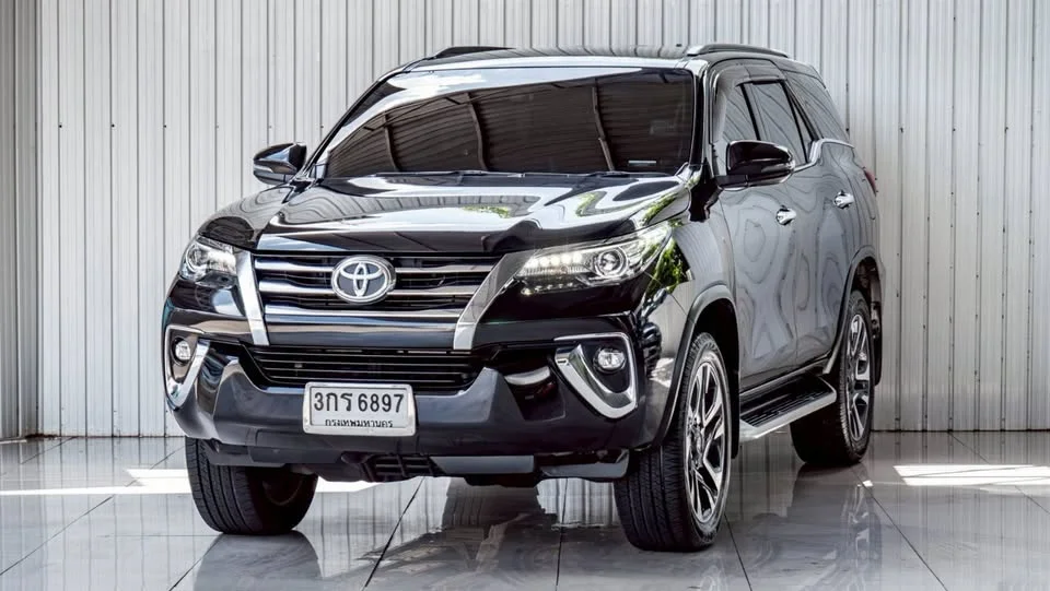 2019 Toyota Fortuner II 3