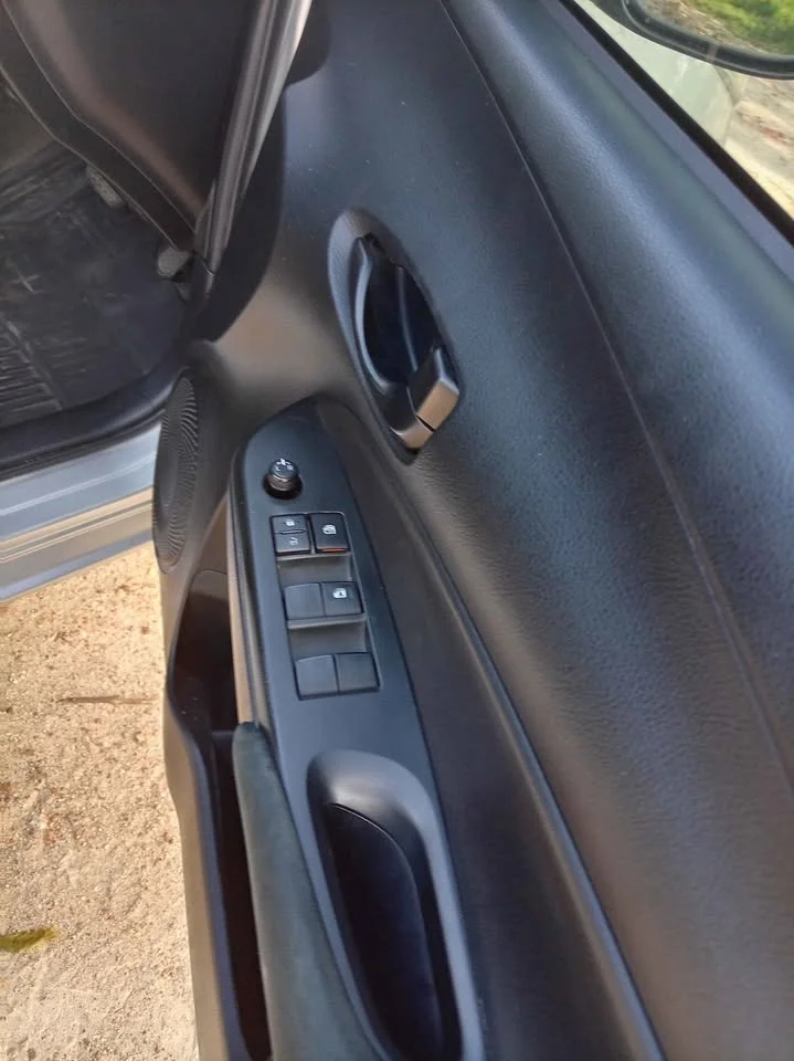 2019 Toyota Yaris ATIV III 3