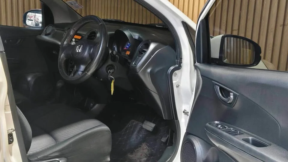 2014 Honda Mobilio II 3