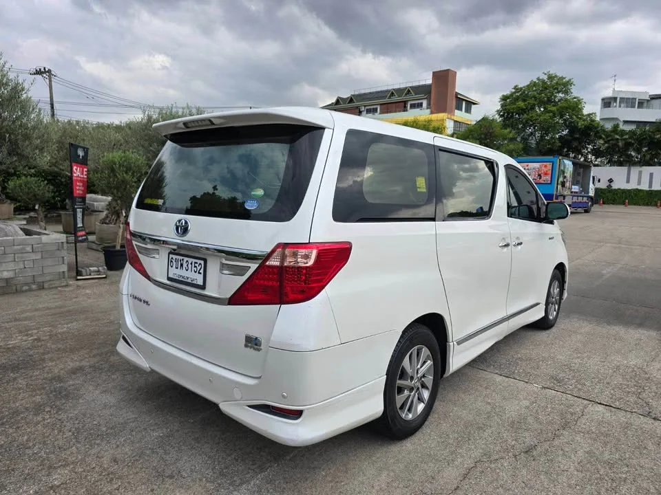 2012 Toyota Alphard, Vellfire II (AH20) 3