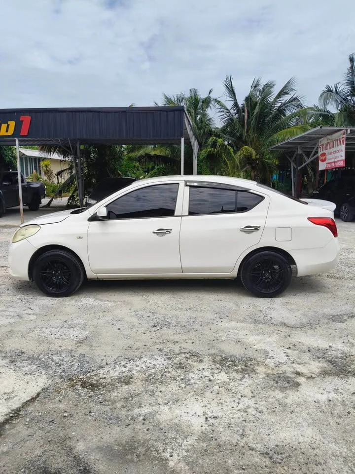2013 Nissan Almera N17 3