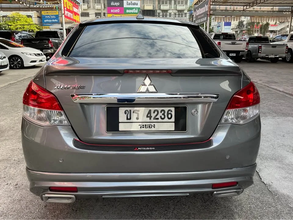 2017 Mitsubishi Attrage VI 3