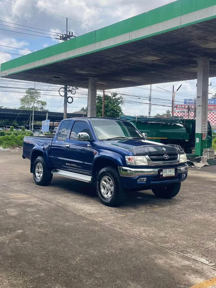 2003 Toyota Hilux Tiger VI 2