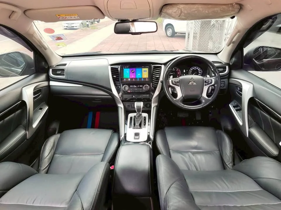 2018 Mitsubishi Pajero Sport III 2