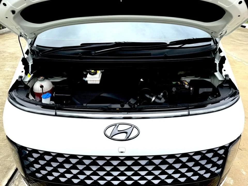 2023 Hyundai Staria US4 2