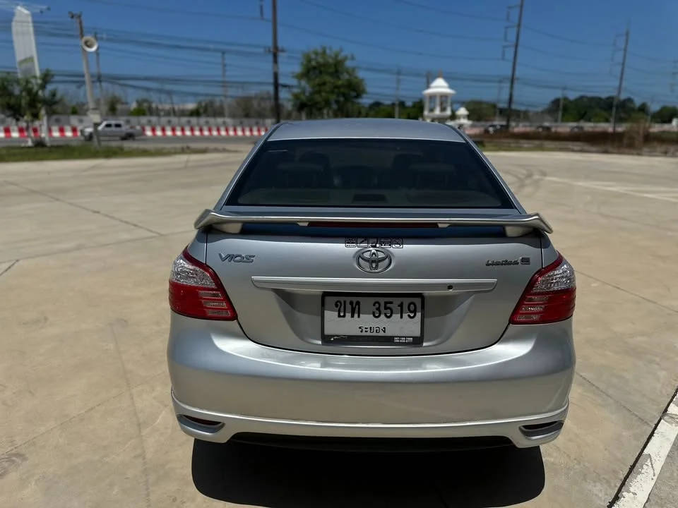 2010 Toyota Vios II 3