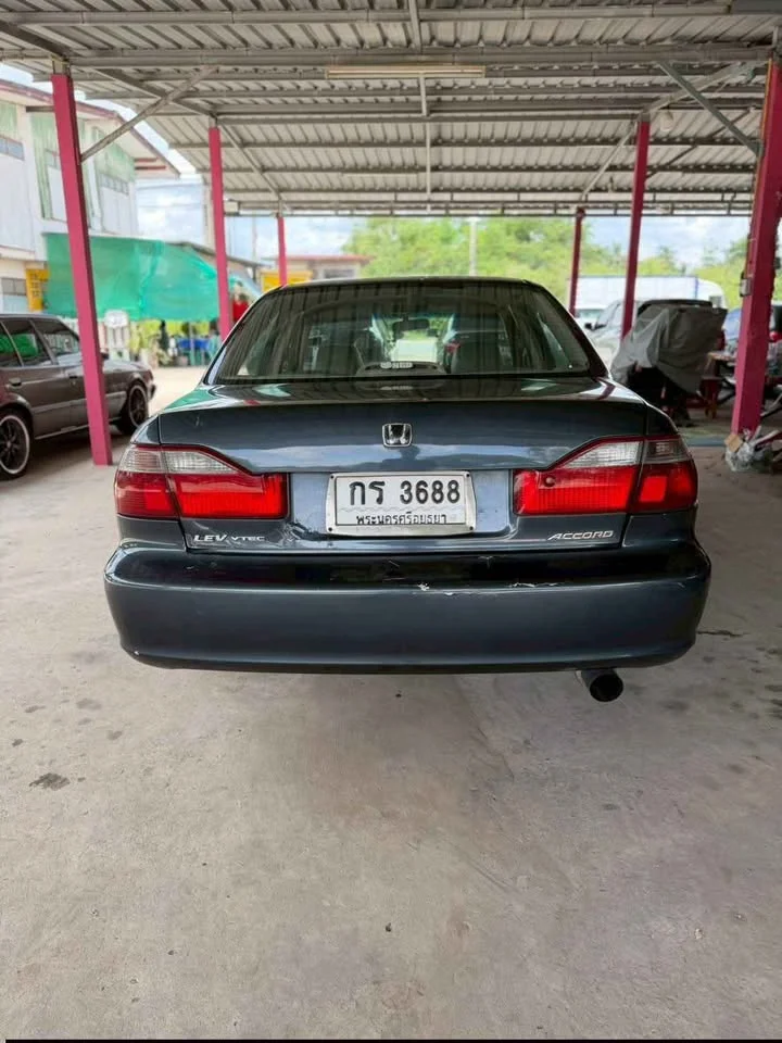 2002 Honda Accord VI 2
