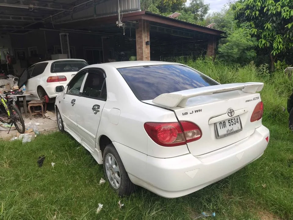 2003 Toyota Corolla Altis IX (E120) 3