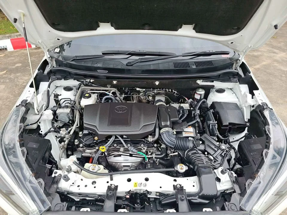 Toyota Yaris Cross AC200 3