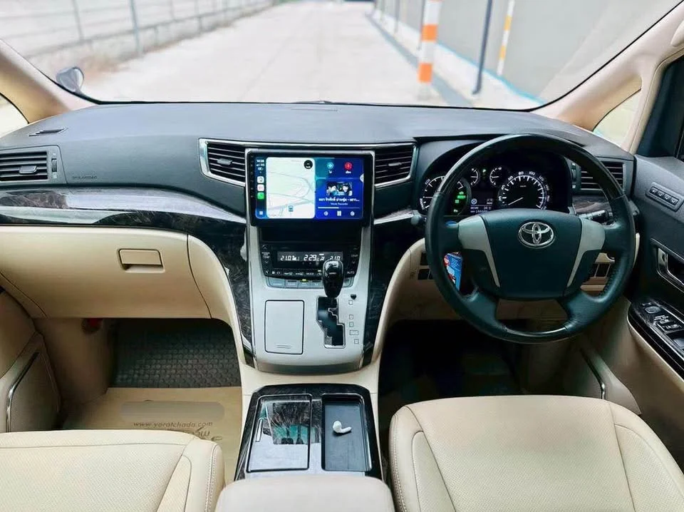 2013 Toyota Alphard, Vellfire II (AH20) 3