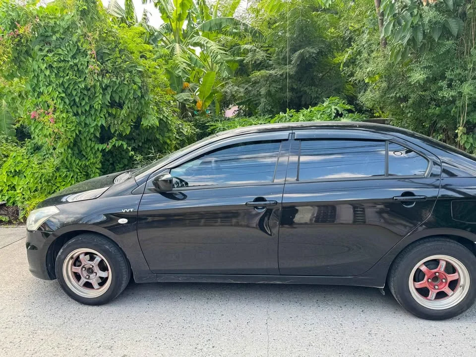 2015 Suzuki Ciaz 2