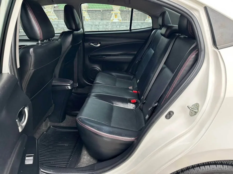 2019 Toyota Yaris ATIV III 3