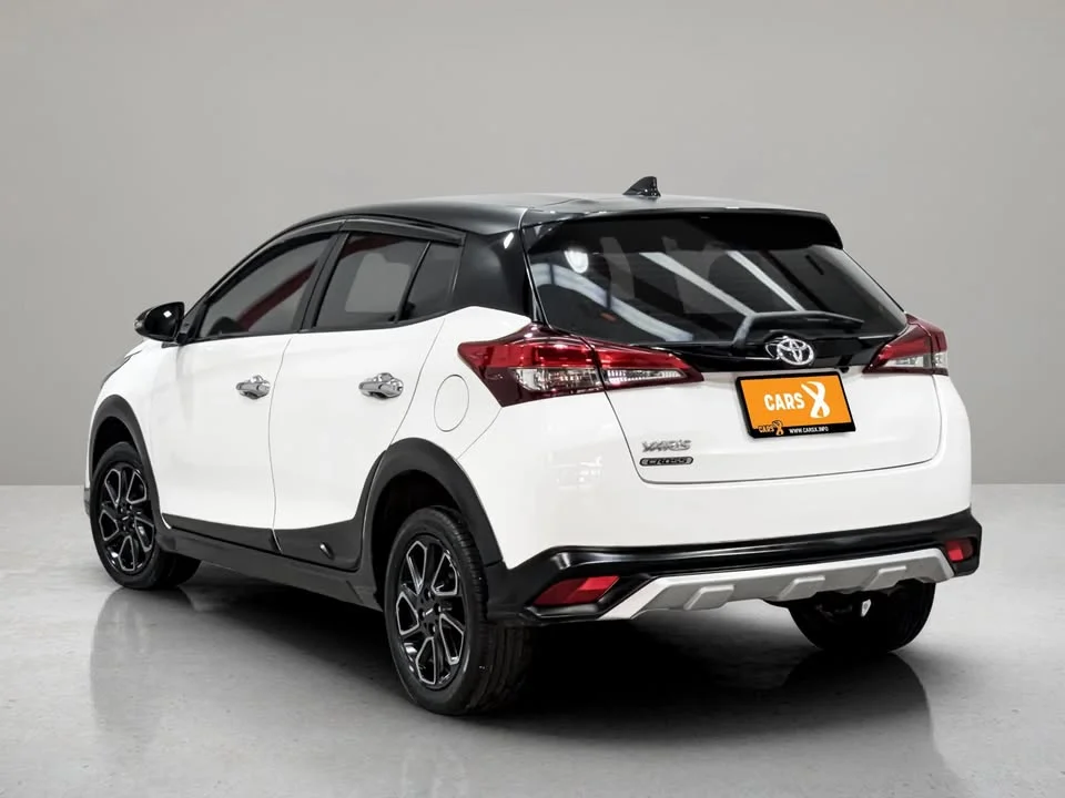 2020 Toyota Yaris III 2