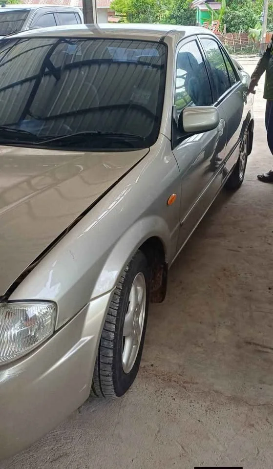 1980 Mazda 323 VIII 3