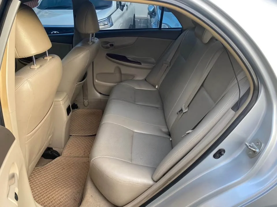 2009 Toyota Corolla Altis X (E140) 3