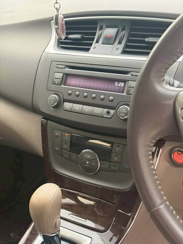 2014 Nissan Sylphy III (B17) 3