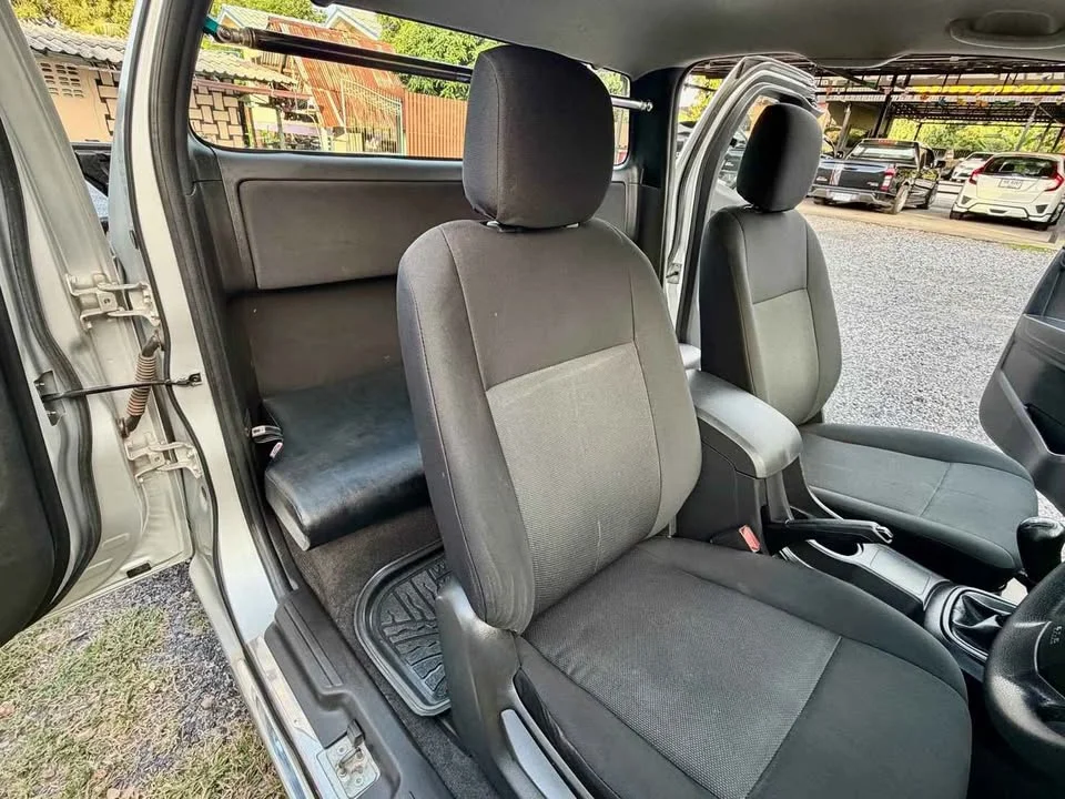 2017 Isuzu D-Max II (RT) 2