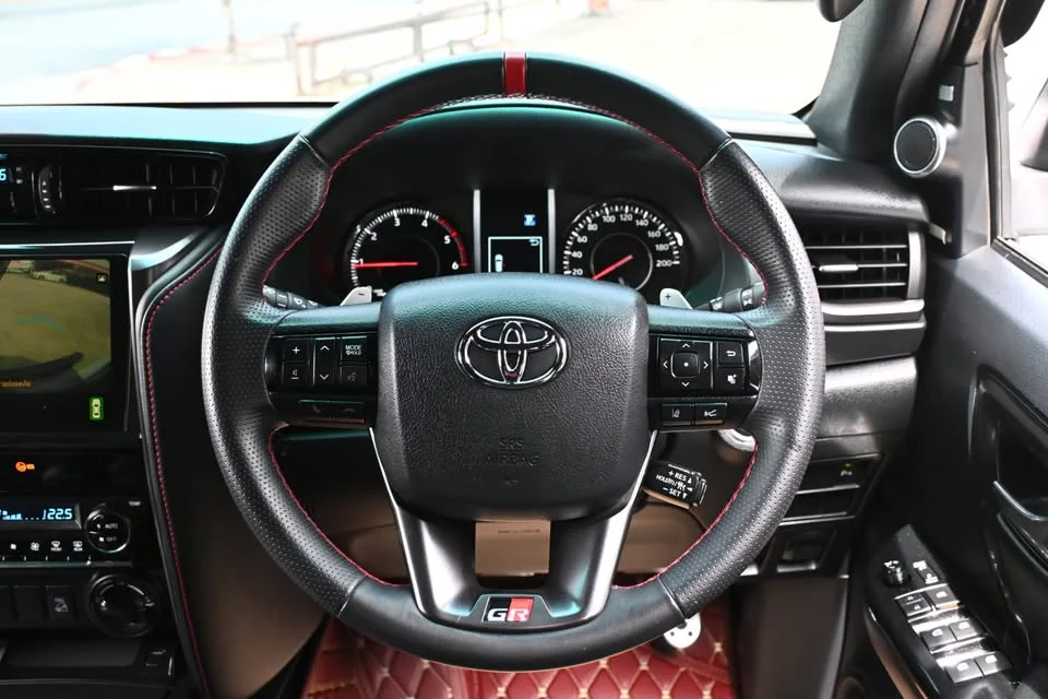 2022 Toyota Fortuner II 2