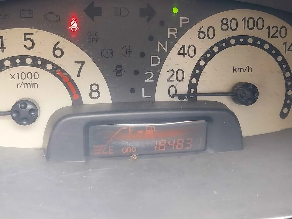 2004 Toyota Vios I 3