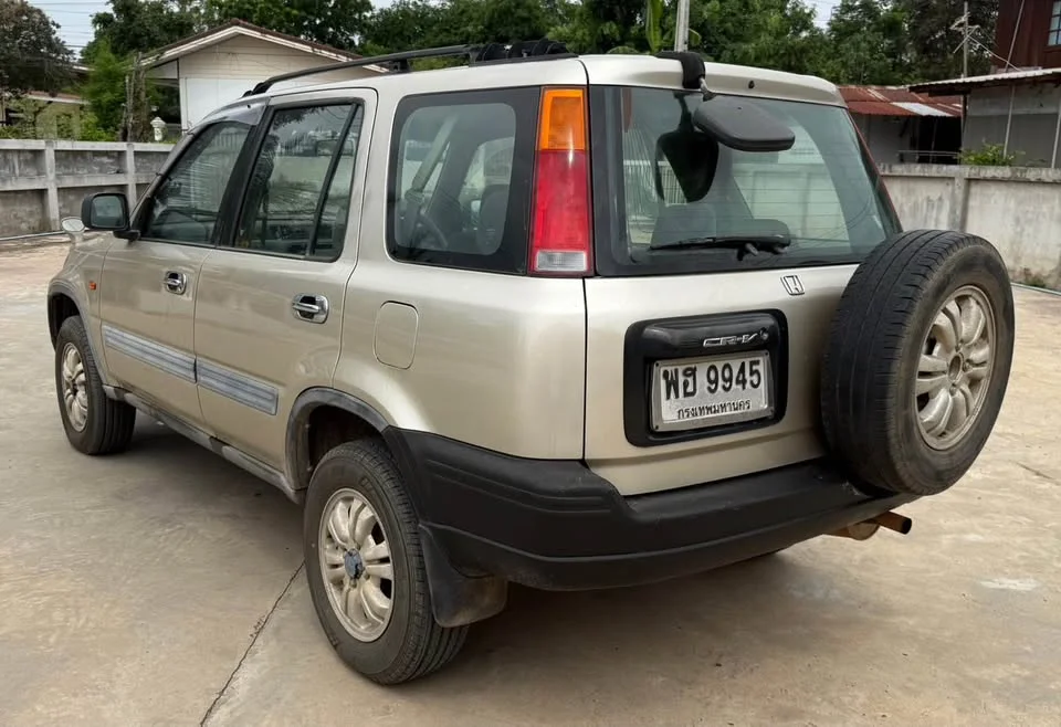 1999 Honda CR-V I 3