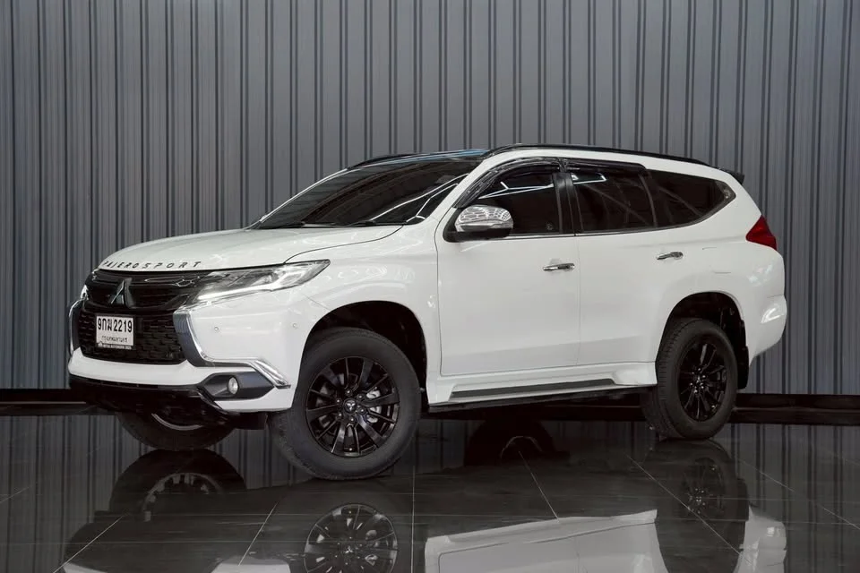 2019 Mitsubishi Pajero Sport III 3