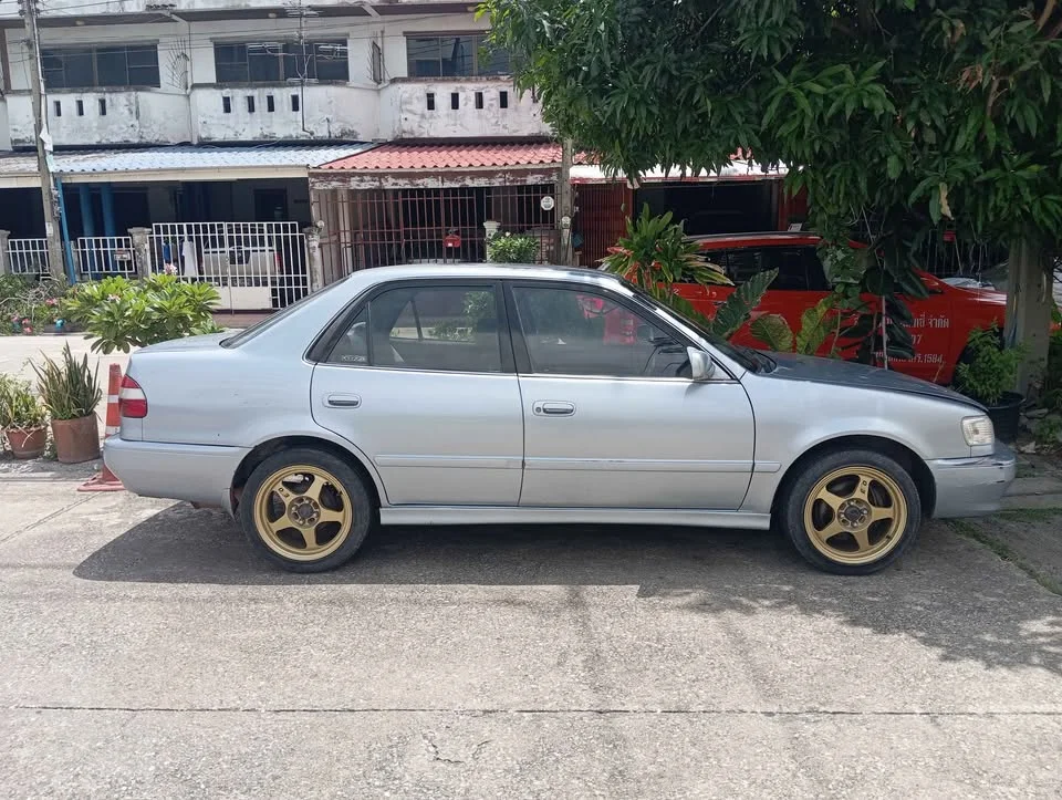 2000 Toyota Corolla Altis VIII (E110) 2