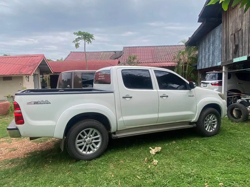 2012 Toyota Hilux VII 3