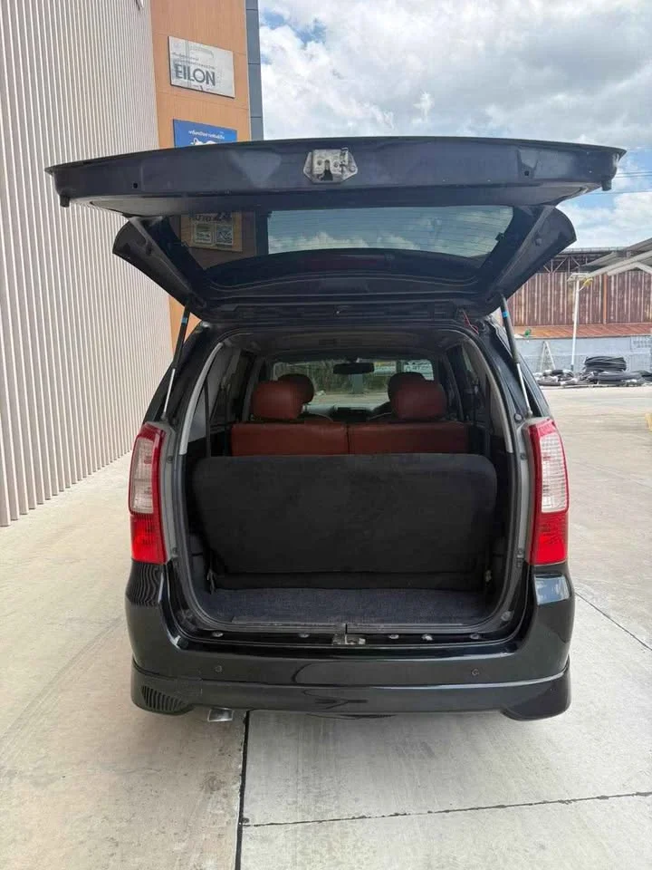 2005 Toyota Avanza I 3