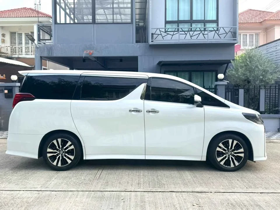 2023 Toyota Alphard, Vellfire III (AH30) 3