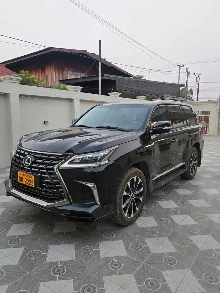 2017 Toyota Land Cruiser J200 2
