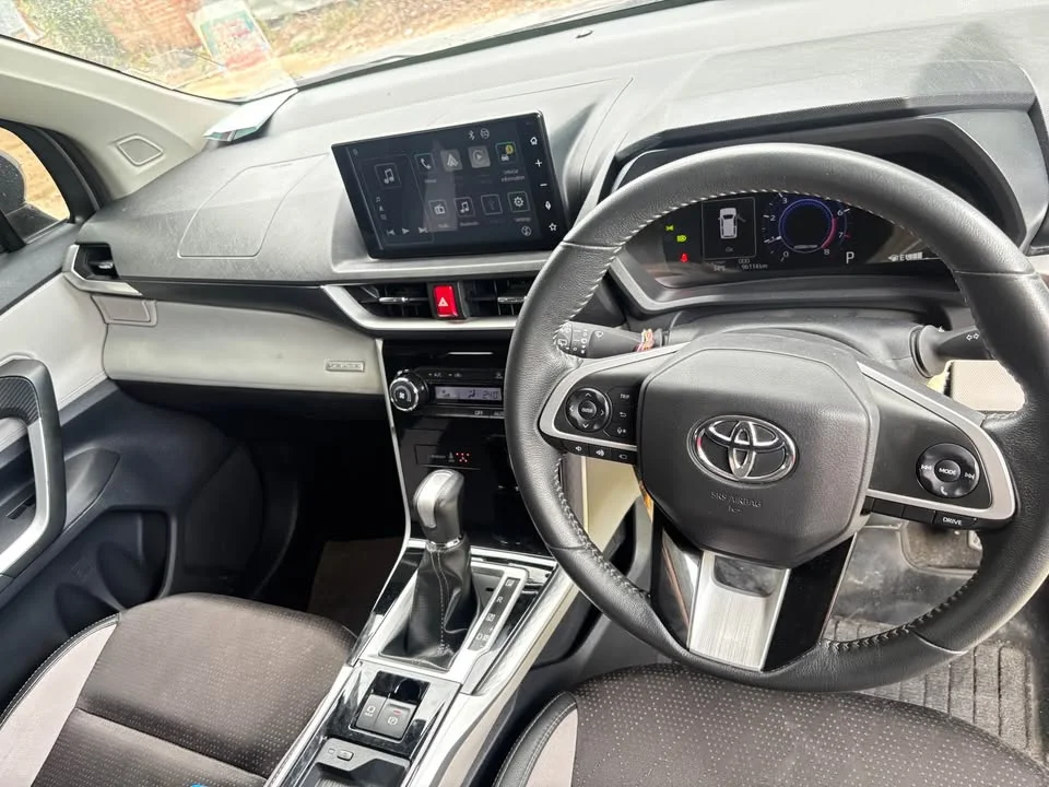 2024 Toyota Veloz III 3