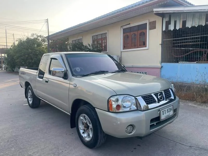 2005 Nissan Frontier I 2