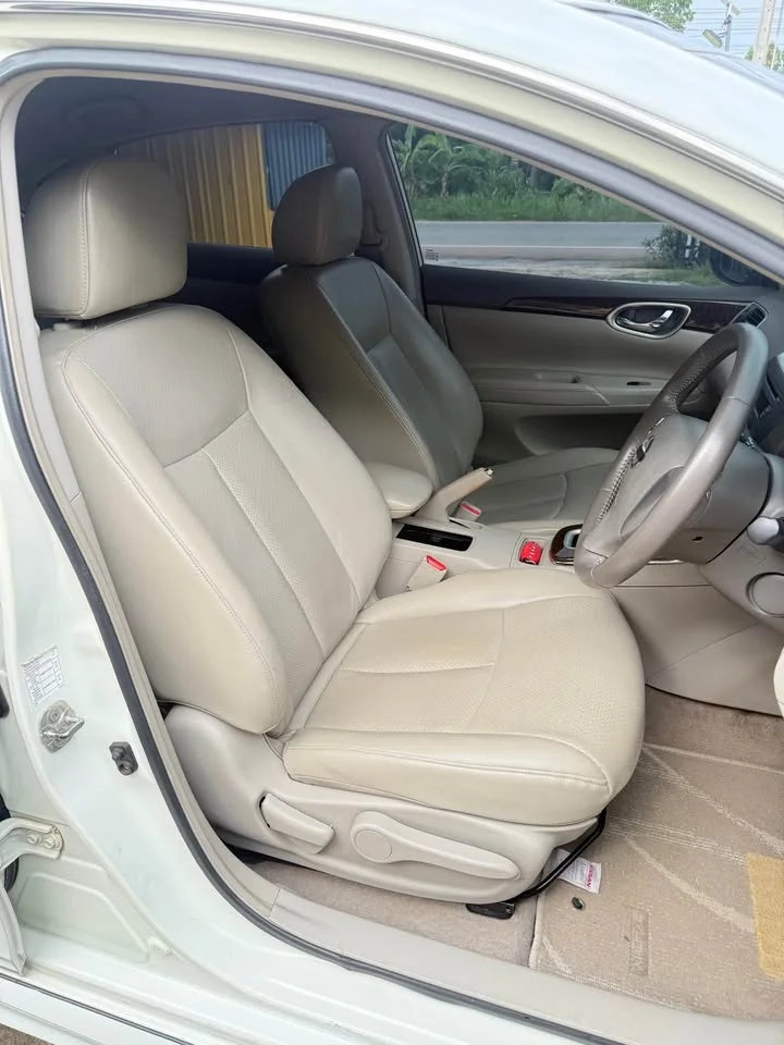 2013 Nissan Sylphy III (B17) 3
