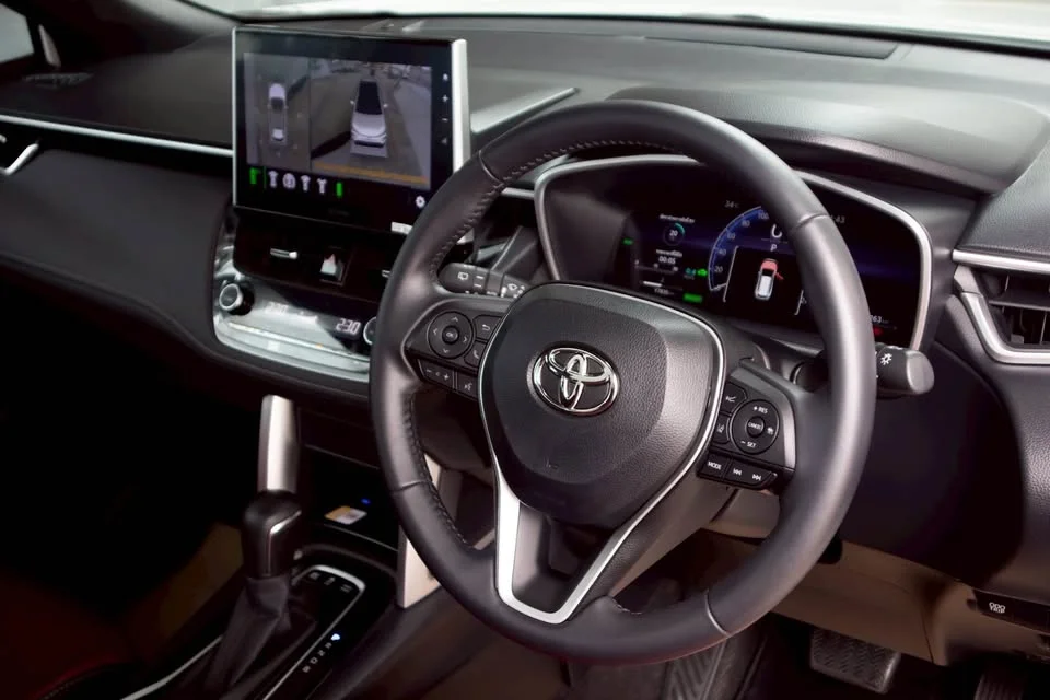 2025 Toyota Corolla Cross XG10 3