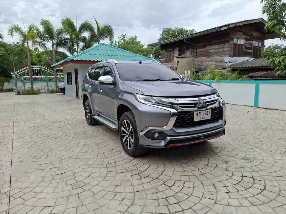 2017 Mitsubishi Pajero Sport III 3