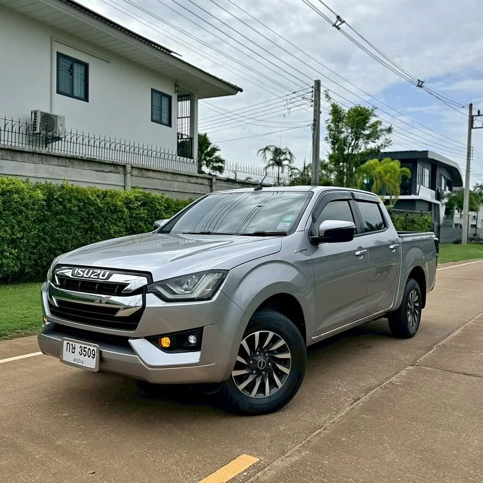 2020 Isuzu D-Max III (RG) 3