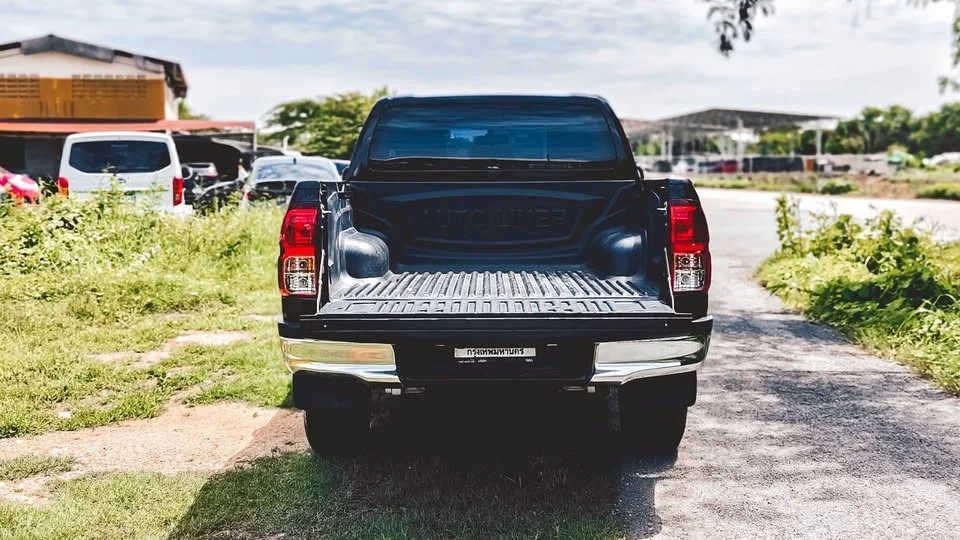 2018 Toyota Hilux VIII 2