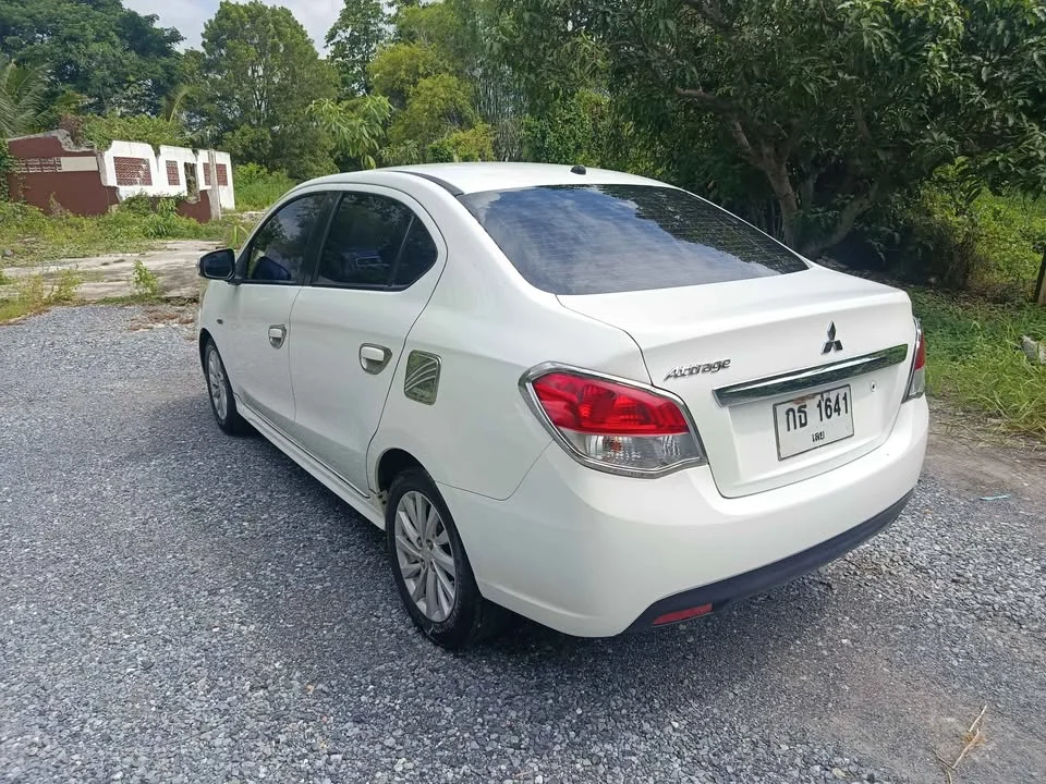 2014 Mitsubishi Attrage VI 3