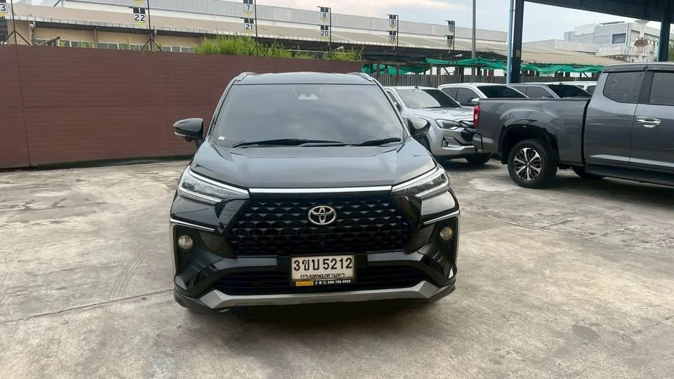 2022 Toyota Veloz III 2