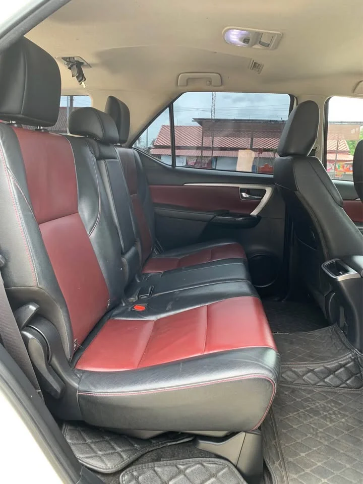 2017 Toyota Fortuner II 3