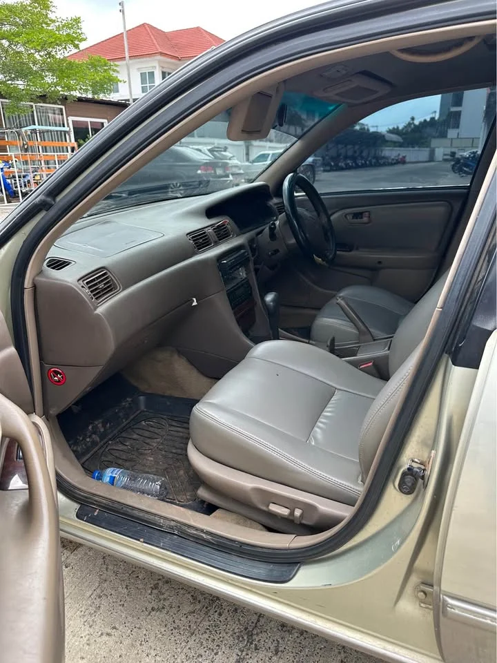 2000 Toyota Camry IV (XV20) 3